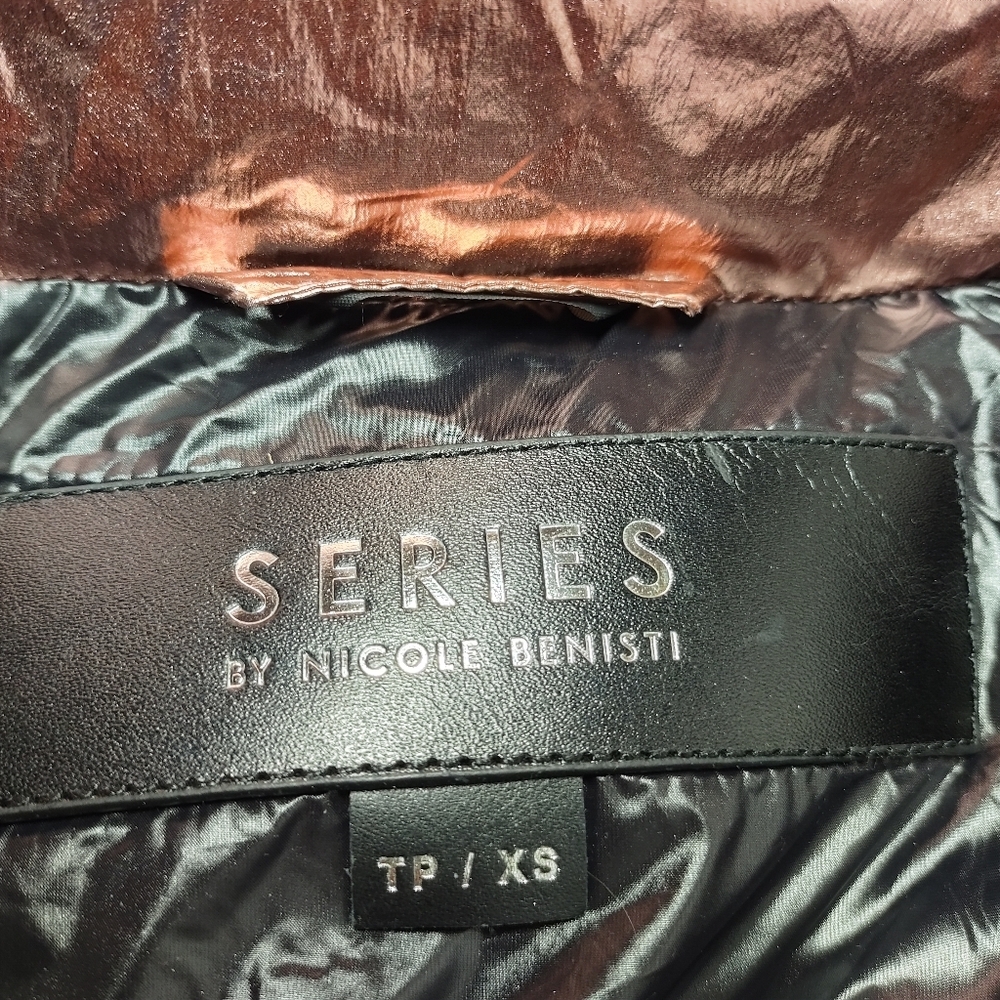 NWT Series By Nicole Benisti Metallic Pink Duck Down Hooded Puffer Jacke Size XS - Picture 7 of 9